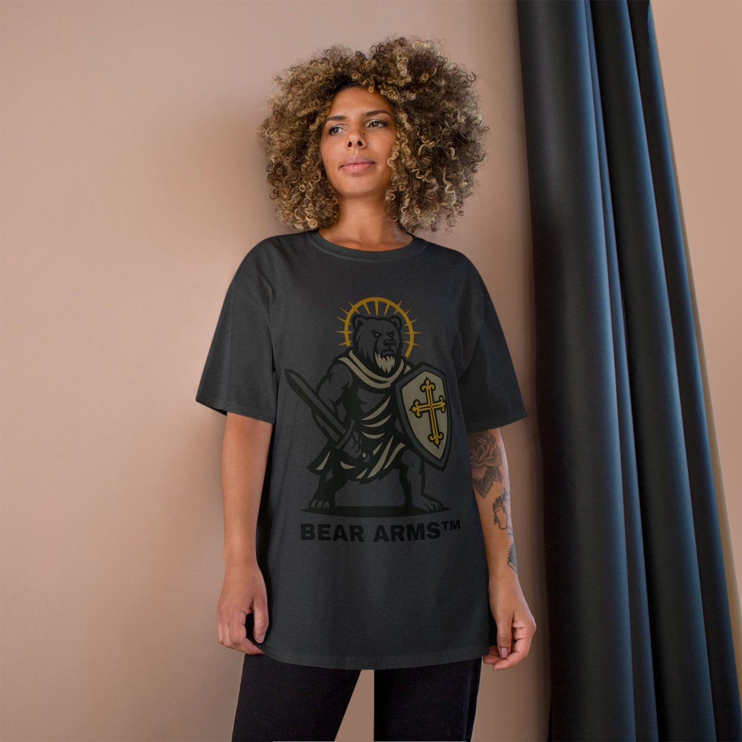 BEAR ARMS™ – BRUTUS THE CRUSADER DEFENDER (CHAMPION™ TEE)