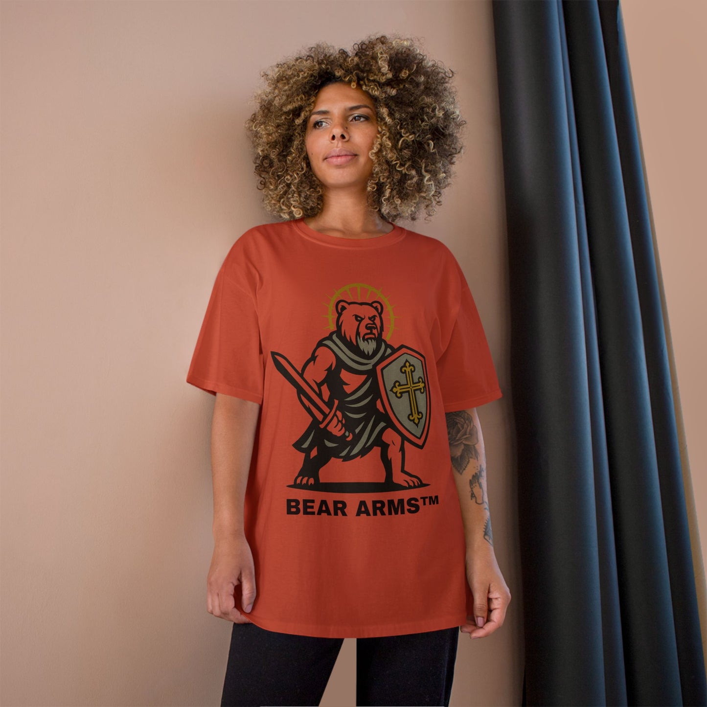 BEAR ARMS™ – BRUTUS THE CRUSADER DEFENDER (CHAMPION™ TEE)